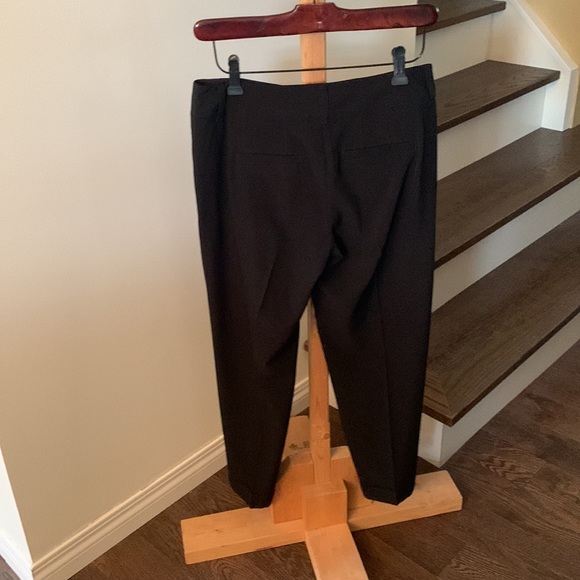 Black size 0 - 7/8 length pant WHBM - Picture 2 of 13